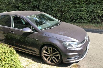 VW Golf 120.000 km 11.800 &euro; Bonn 53125