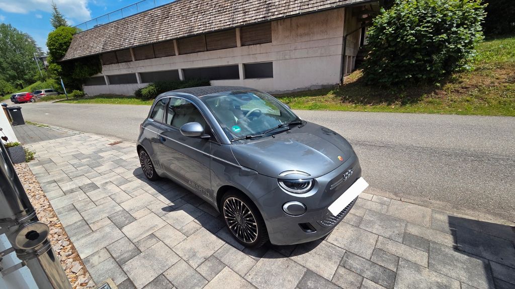 Fiat 500e 13.000 km 21.999 &euro; Glatten 72293