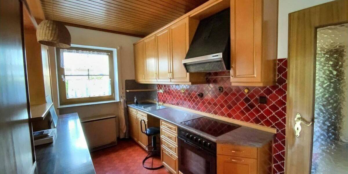 Einfamilienhaus Oberviechtach - 1 Zimmer, 188 m&sup2;, 250.000&euro; | Angebot:25192189