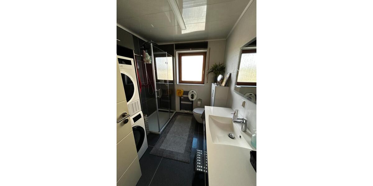 Etagenwohnung Gochsheim - 4 Zimmer, 105 m&sup2;, 279.000&euro; | Angebot:26346987