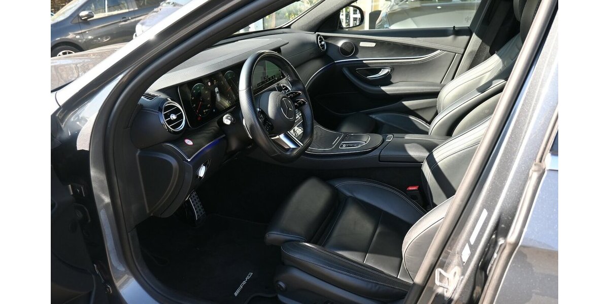 Mercedes-Benz E 400 dT 4M *AMG-Line* DSG Navi Pano 19Alu 199.000 km 31.300 &euro; Seevetal - Hittfeld 21218