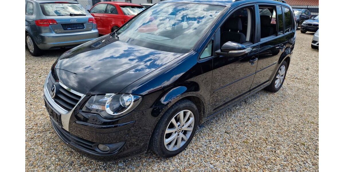 VW Touran 148.000 km 5.450 € Deggendorf 94469
