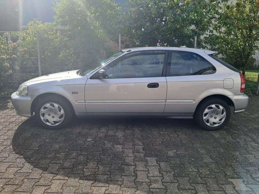 Honda Civic 94.015 km 7.000 € Lützelbach 64750