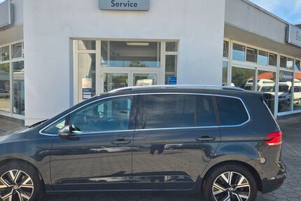 VW Touran 84.730 km 23.700 &euro; Königsbrück 01936