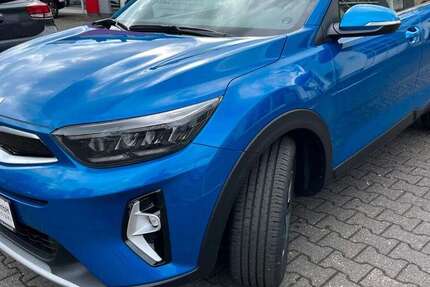 Kia Stonic 15.495 km 22.990 &euro; Remagen-Rolandseck 53424