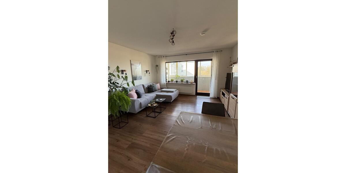 Etagenwohnung Gunzenhausen - 2 Zimmer, 64 m&sup2;, 720&euro; | Angebot:26447532