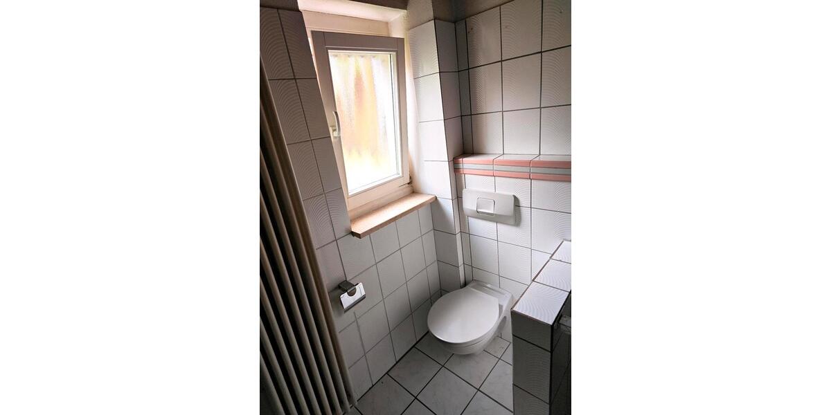 Erdgeschoßwohnung Arnstein - 3 Zimmer, 100 m&sup2;, 930&euro; | Angebot:26253690