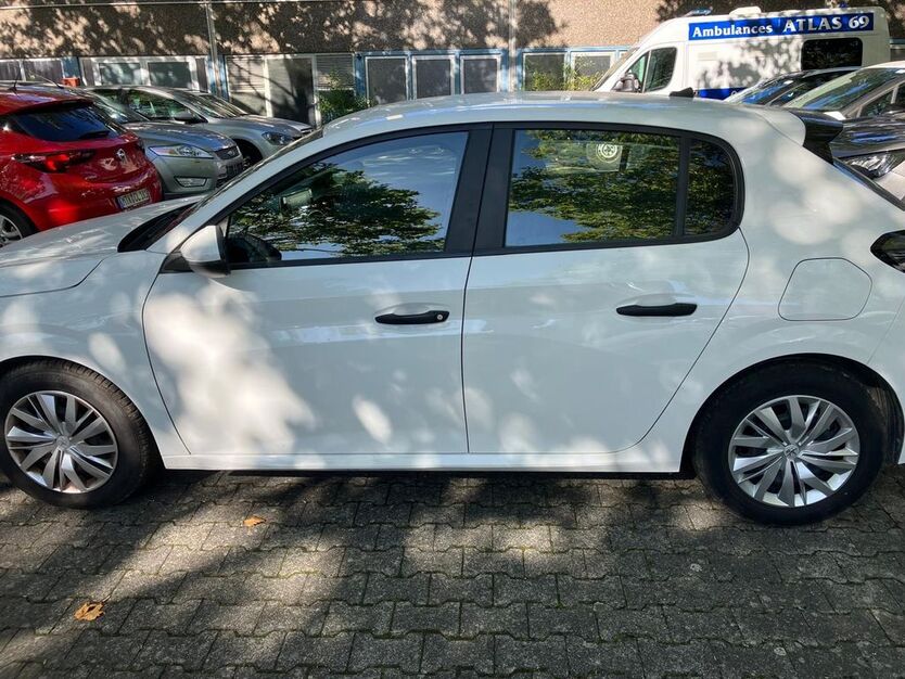 Peugeot 208 162.000 km 6.500 € Hofheim am Taunus 65719