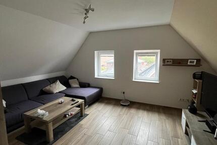Eine schöne Dachgeschosswohnung in Holdorf zimmer