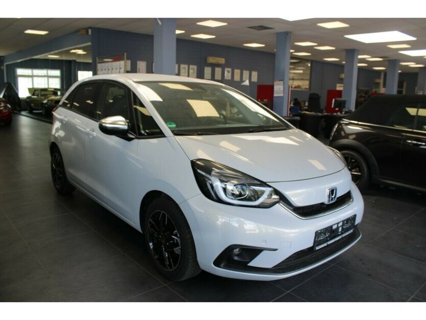 Jazz E:HEV 1.5 i-MMD Hybrid Executive