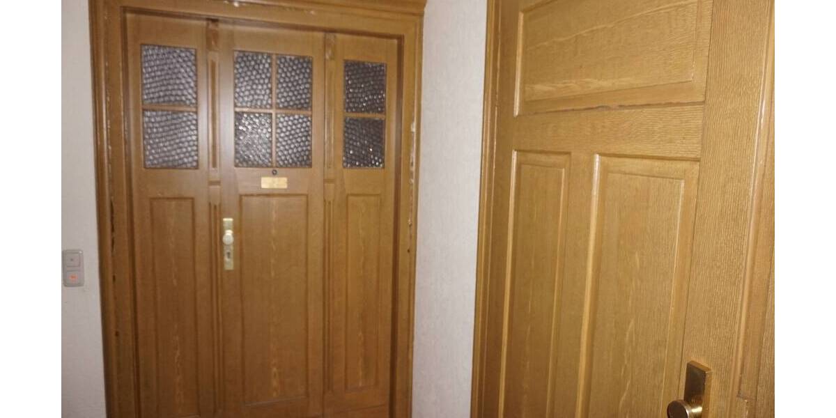 Mehrfamilienhaus, Wohnhaus Markneukirchen - 9 Zimmer, 220 m&sup2;, 90.000&euro; | Angebot:26360178