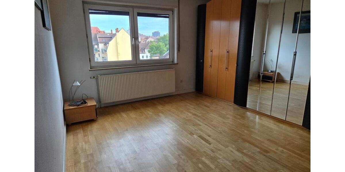Etagenwohnung Nürnberg Gleißhammer - 4 Zimmer, 90 m&sup2;, 340.000&euro; | Angebot:27147862