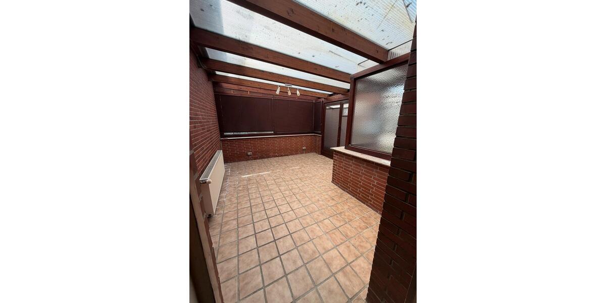 Erdgeschoßwohnung Cuxhaven Groden - 4 Zimmer, 110 m&sup2;, 1.100&euro; | Angebot:25567965