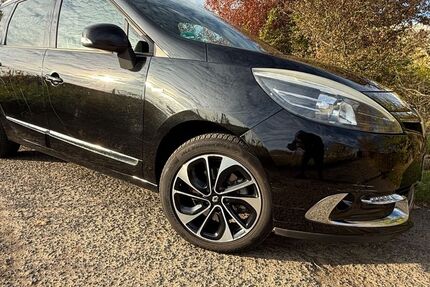 Renault Scenic 127.000 km 5.600 € Hochheim 65239