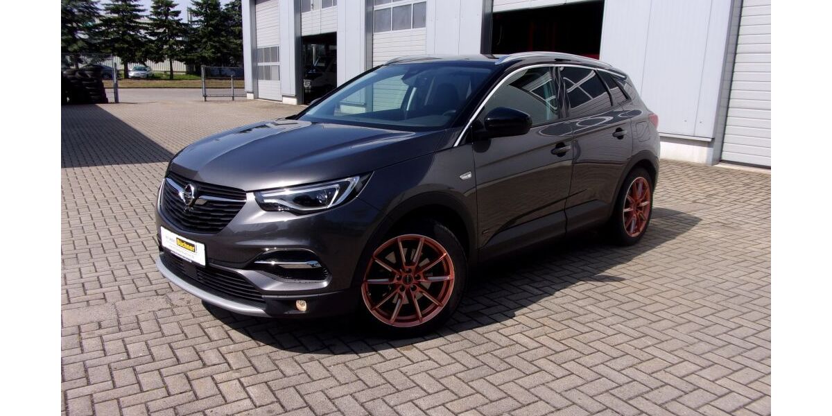 Opel Grandland (X) 73.700 km 20.490 &euro; Ebersbach-Neugersdorf 02727