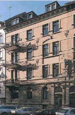 124 m² Altbauflair, 2 Balkone, Einbauküche! 4 zimmer