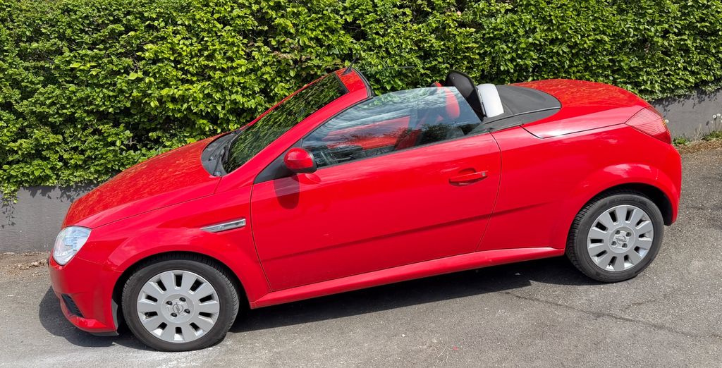 Opel Tigra 90.000 km 2.990 &euro; Oberboihingen 72644