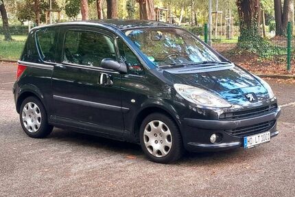 Peugeot 1007