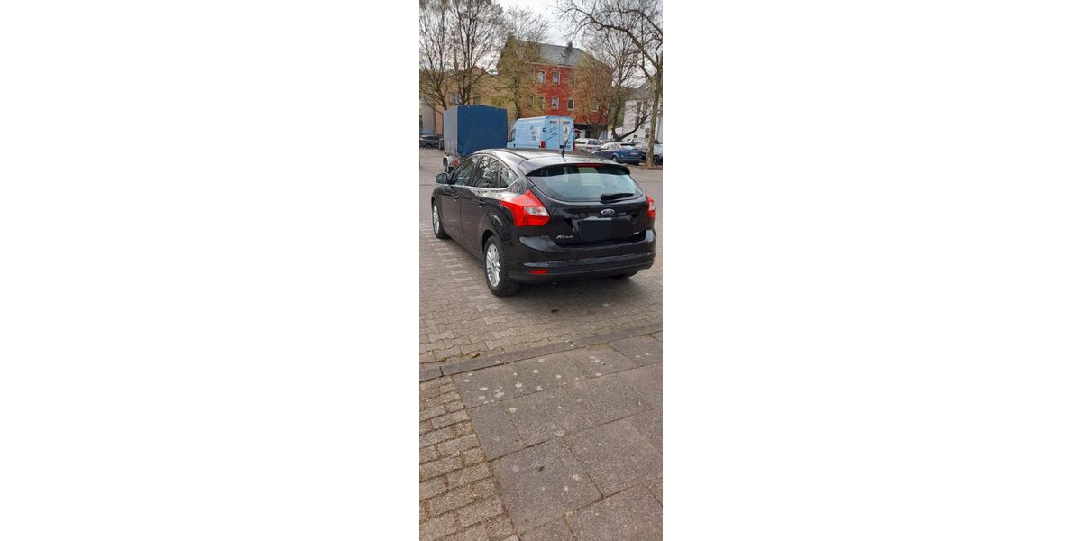 Ford Focus 53.680 km 6.600 &euro; Gelsenkirchen 45879