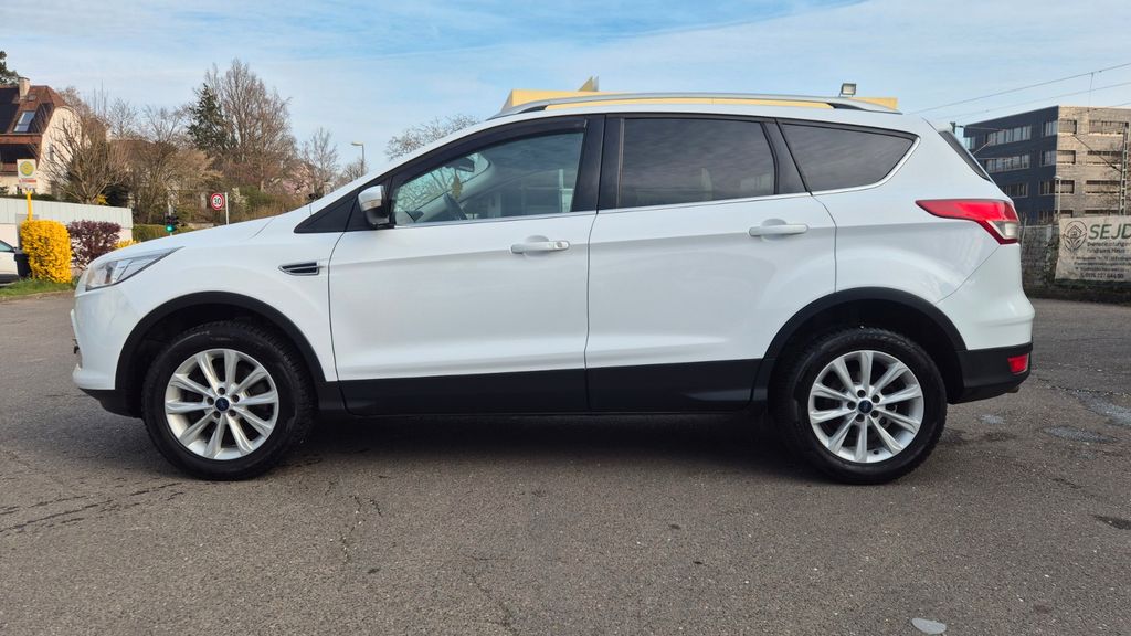 Ford Kuga 184.500 km 9.900 &euro; Altbach 73776