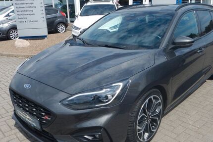 Ford Focus 80.928 km 17.990 &euro; Aschersleben 06449