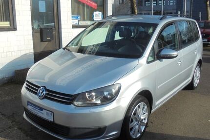 VW Touran 209.000 km 5.950 &euro; Dillingen/Saar 66763