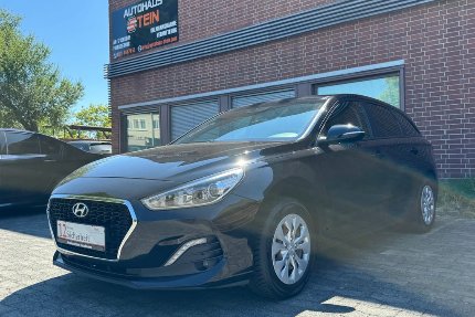 Hyundai i30 83.000 km 11.990 &euro; Rüsselsheim am Main 65428