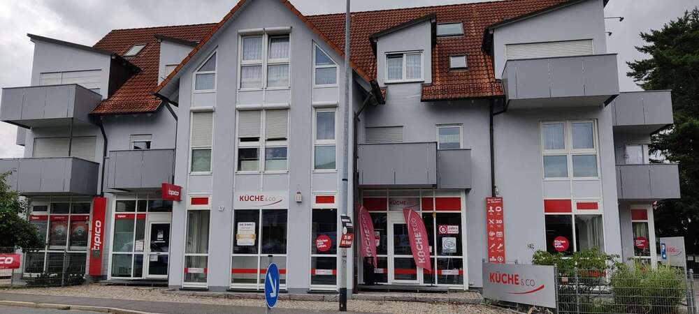 Einzelhandel in Lauf 2.198 € 157 m² zimmer