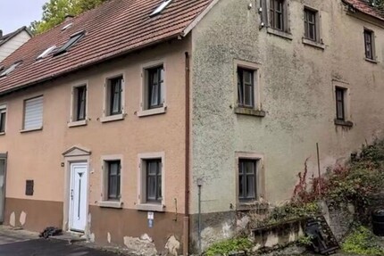 Eine spannende Gelegenheit für Handwerker, Investoren oder kreative Köpfe, Ihr eigenes Projekt! 5 zimmer