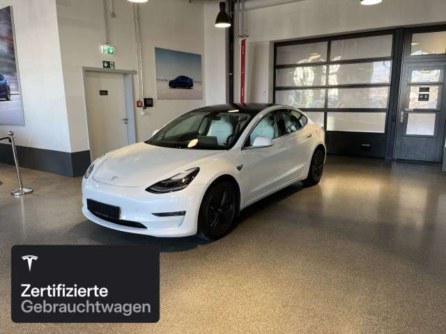 Tesla Model 3 83.218 km 26.000 &euro; Hanau 63457