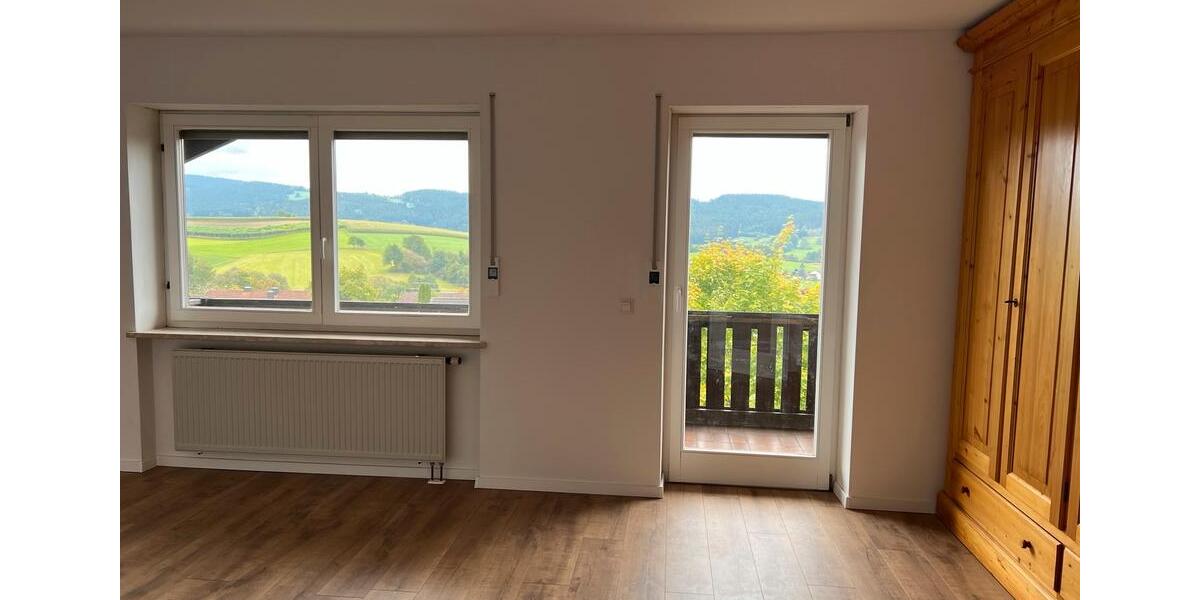 Dachgeschoßwohnung Bad Kötzting - 5 Zimmer, 130 m&sup2;, 1.100&euro; | Angebot:25339734