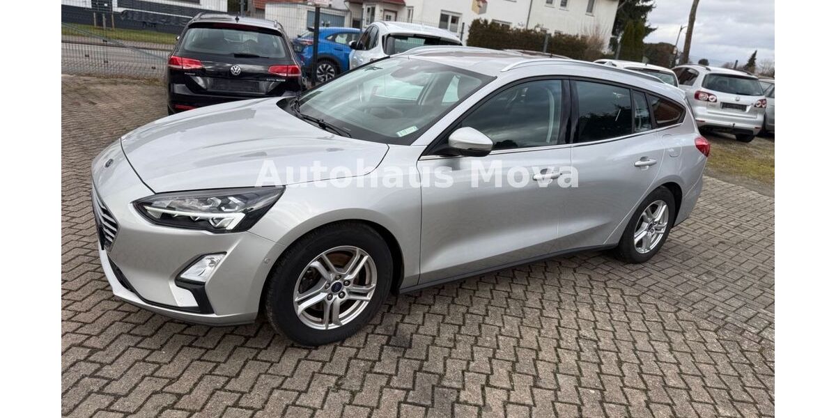 Ford Focus 122.000 km 10.499 &euro; Calden 34379