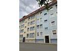 Die Einbauküche ist schon da. Nachmieter für 3-Zimmer-Wohnung mit Wanne und Balkon gesucht. 3 zimmer