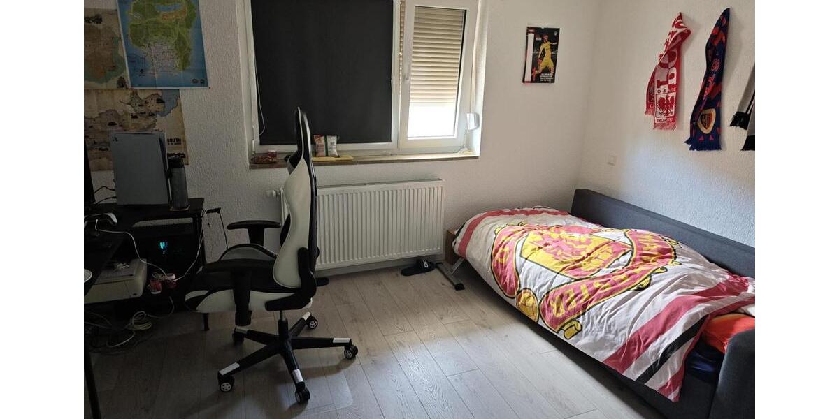 Etagenwohnung Plochingen - 3 Zimmer, 63 m&sup2;, 1.150&euro; | Angebot:25987919