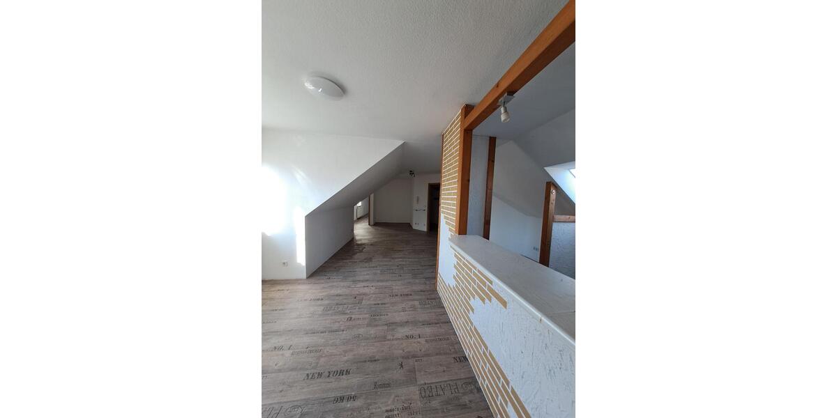 Dachgeschoßwohnung Rathenow - 2 Zimmer, 61 m&sup2;, 480&euro; | Angebot:25474204