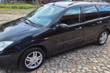 Ford Focus 195.337 km 2.399 &euro; Langenstein 38895