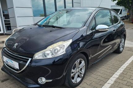 Peugeot 208 96.000 km 6.499 &euro; Reutlingen 72766