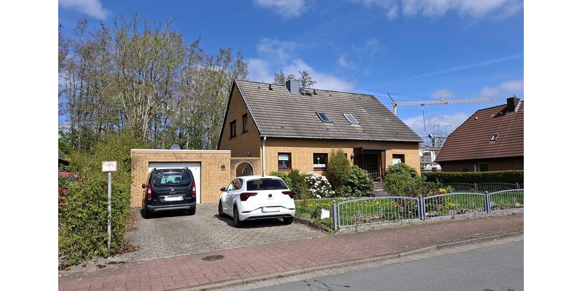 Dachgeschoßwohnung Jever - 3 Zimmer, 62 m&sup2;, 470&euro; | Angebot:26337267