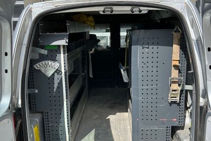 VW Caddy 185.500 km 7.999 &euro; Böhmenkirch 89558