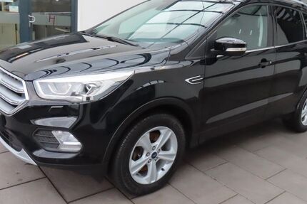 Ford Kuga 106.100 km 12.385 &euro; Kassel 34123