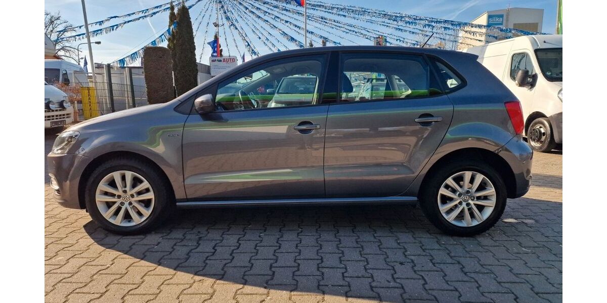 VW Polo 117.551 km 11.490 &euro; Königs Wusterhausen - OT Niederlehme 15713