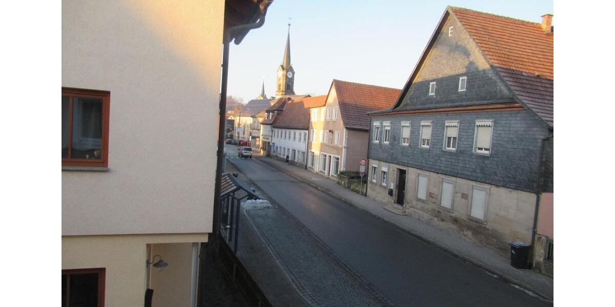 Etagenwohnung Kronach - 3 Zimmer, 73 m&sup2;, 680&euro; | Angebot:26269105