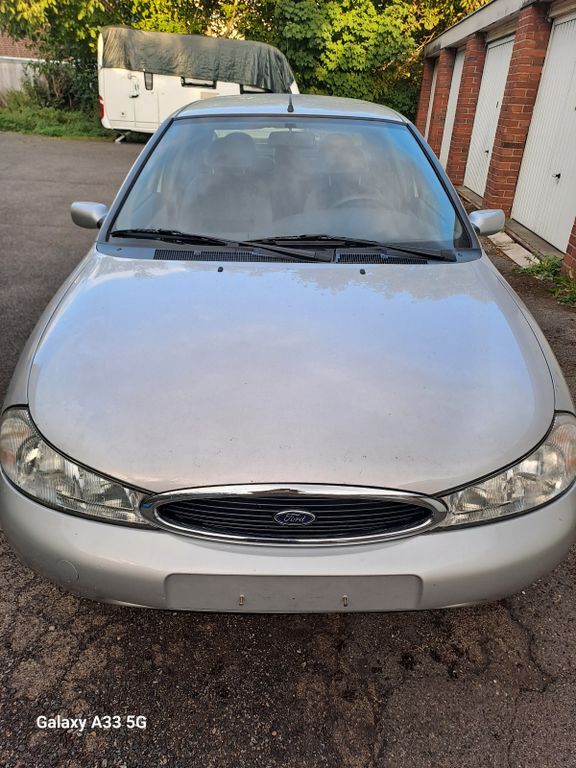 Mondeo
