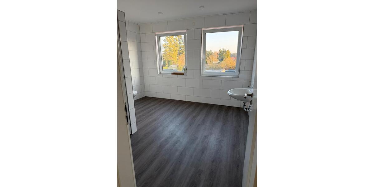 Doppelhaushälfte Papenburg - 4 Zimmer, 120 m&sup2;, 1.050&euro; | Angebot:26586255