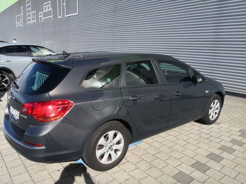 Opel Astra 220.000 km 3.800 € Baden-Baden 76532