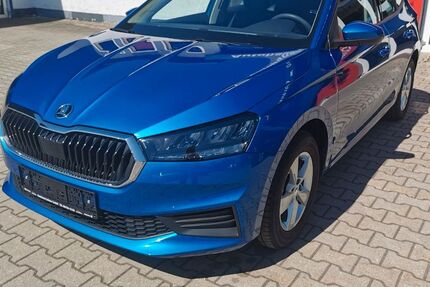 Skoda Fabia 27.260 km 14.450 &euro; Altfalter 92548