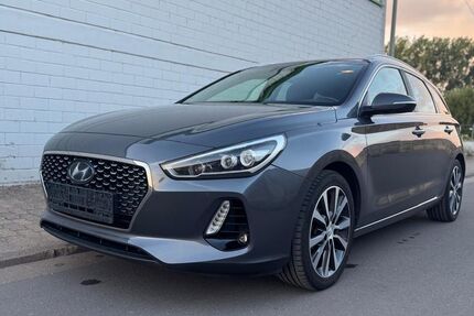 Hyundai i30 118.440 km 12.400 &euro; Rehlingen-Siersburg 66780
