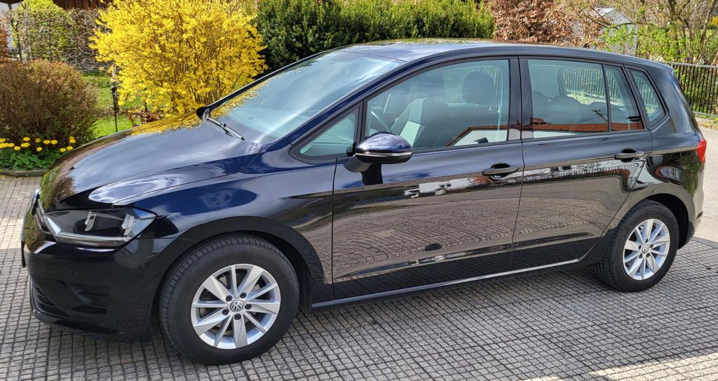 VW Golf Sportsvan 41.901 km 15.000 &euro; Ramsau 84437