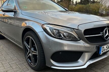 Mercedes-Benz C 250 152.500 km 20.900 € Düsseldorf 40235