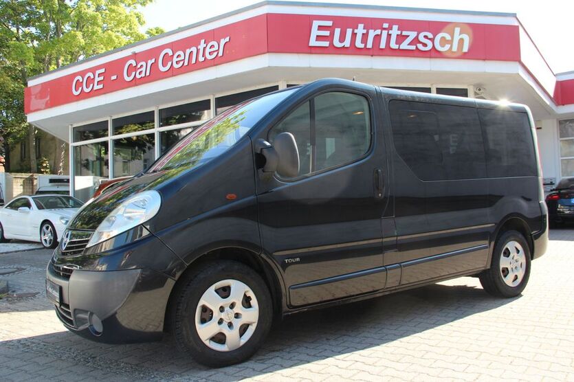 Opel Vivaro 165.000 km 10.480 € Leipzig 04129